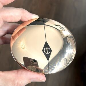 Charlotte Tilbury powder